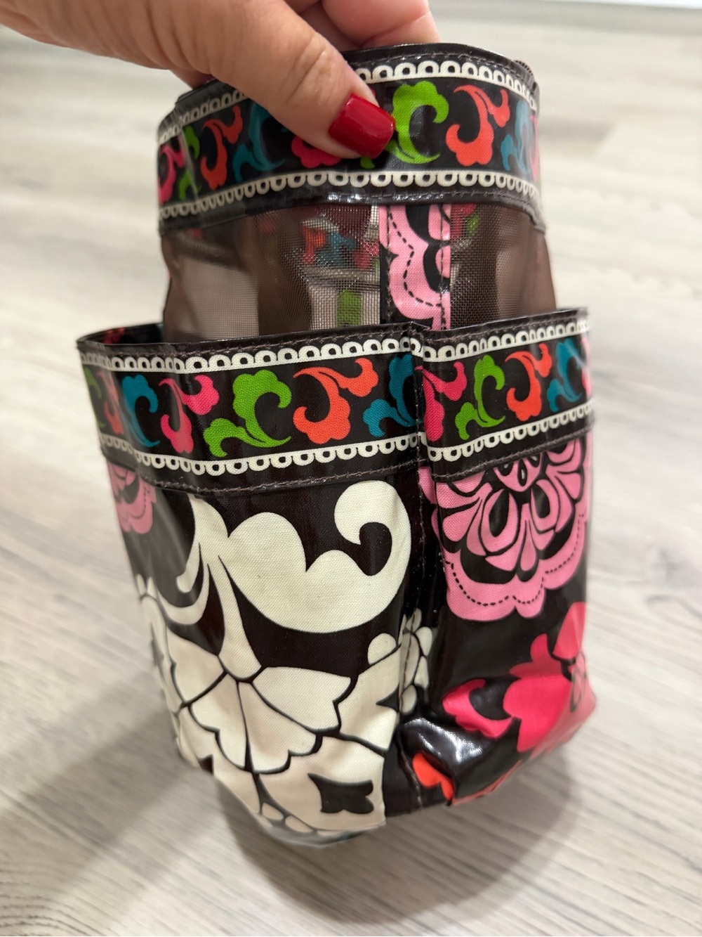 NEW Vera Bradley “Lola” Shower Caddy Mesh Freestanding Bottom Water Resistant - Picture 8 of 11